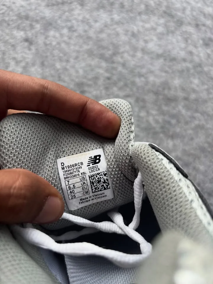 New balance 1906