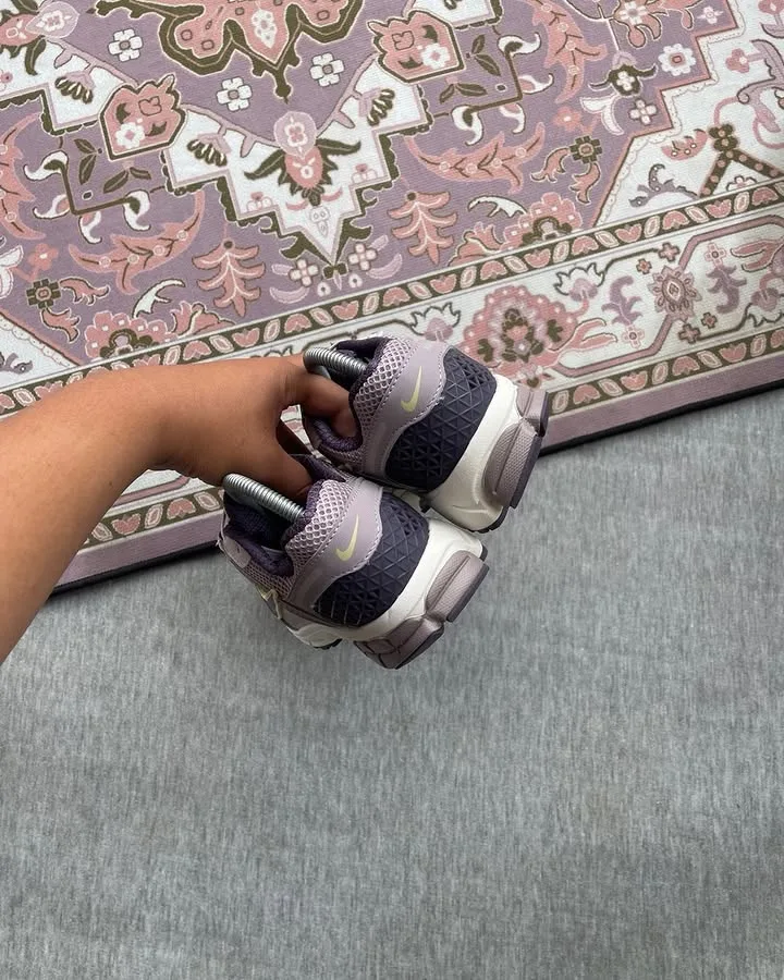 Nike Zoom Vamero 5 Platinum Violet