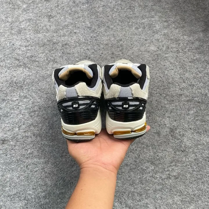 New Balance 1906D