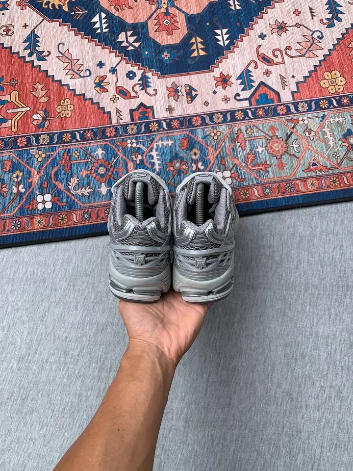 New Balance 1906R Harbor Gray Silver