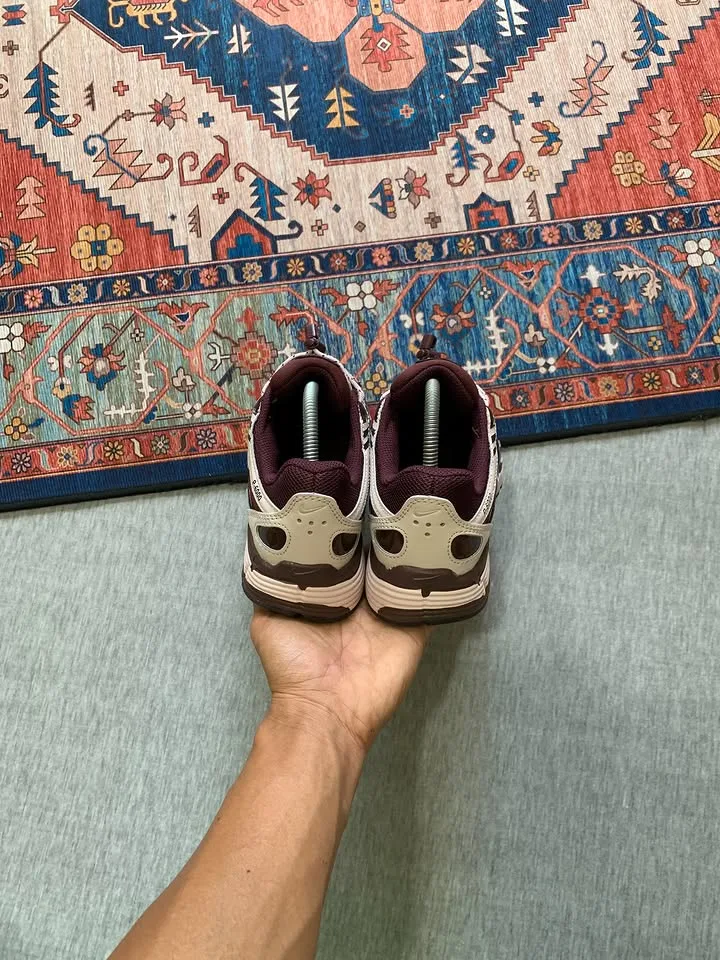 Nike P-6000 Silt Red Burgundy crush