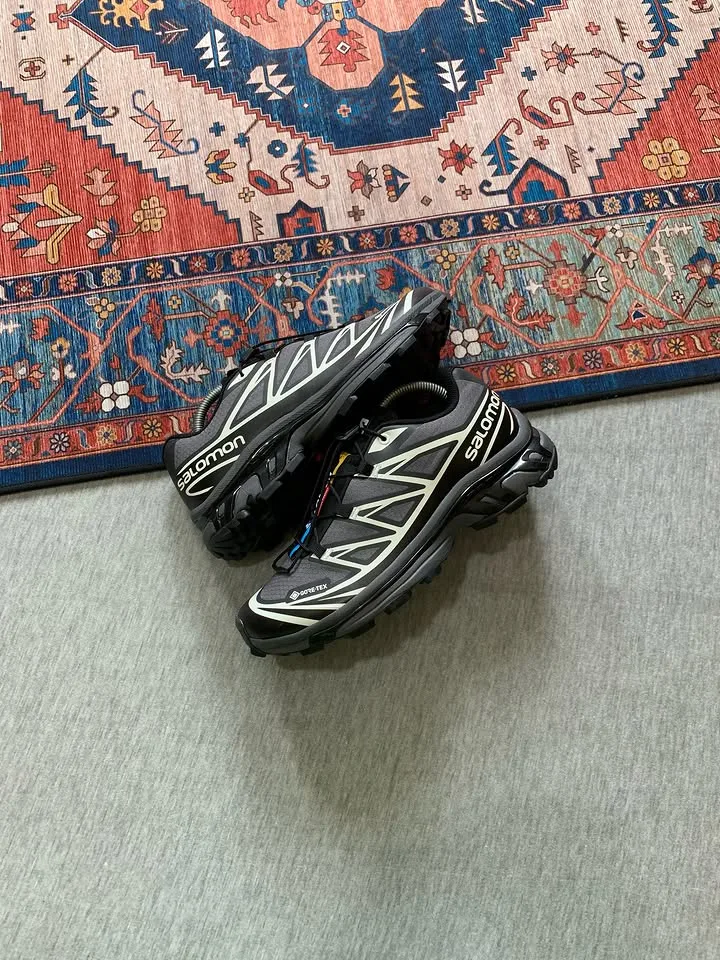 Salomon XT-6 Gore-Tex Black Lunar Rock