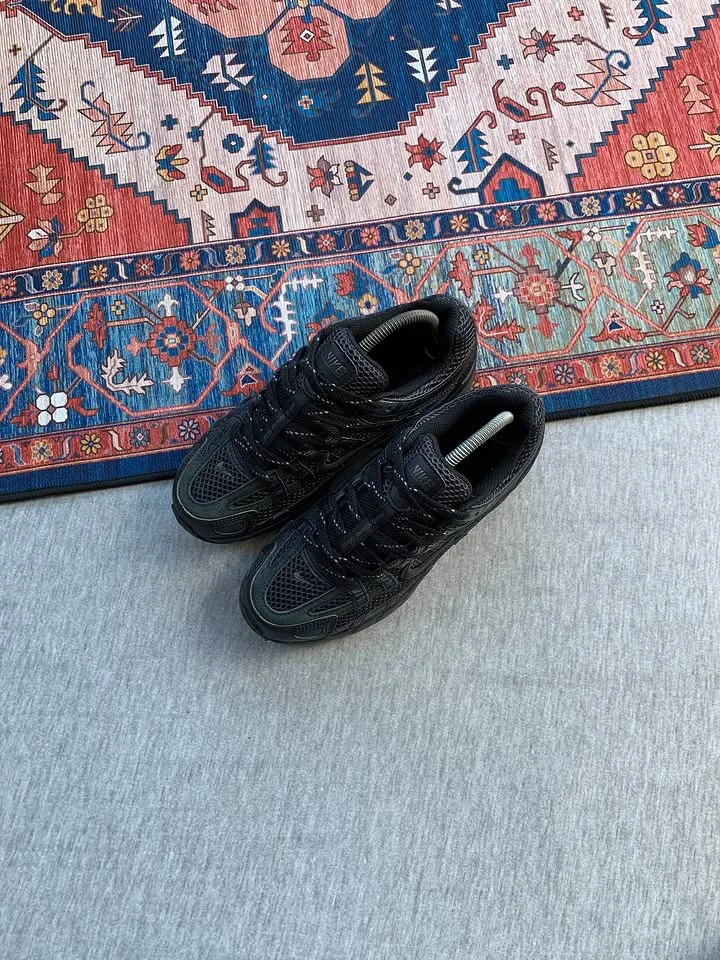 Nike P-6000 Triple Black