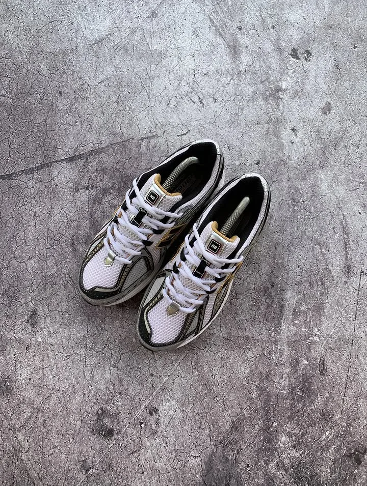 New Balance 1906R White Black Metallic Gold