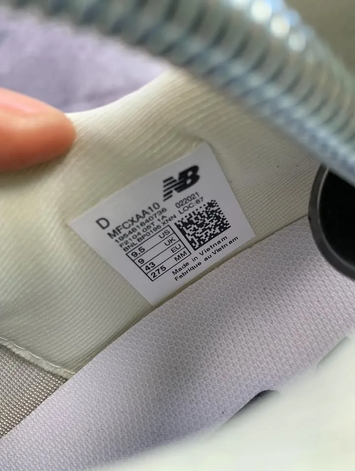 New Balance FuelCell v5 Beige brown