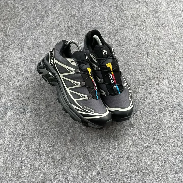 Salomon GORE-TEX