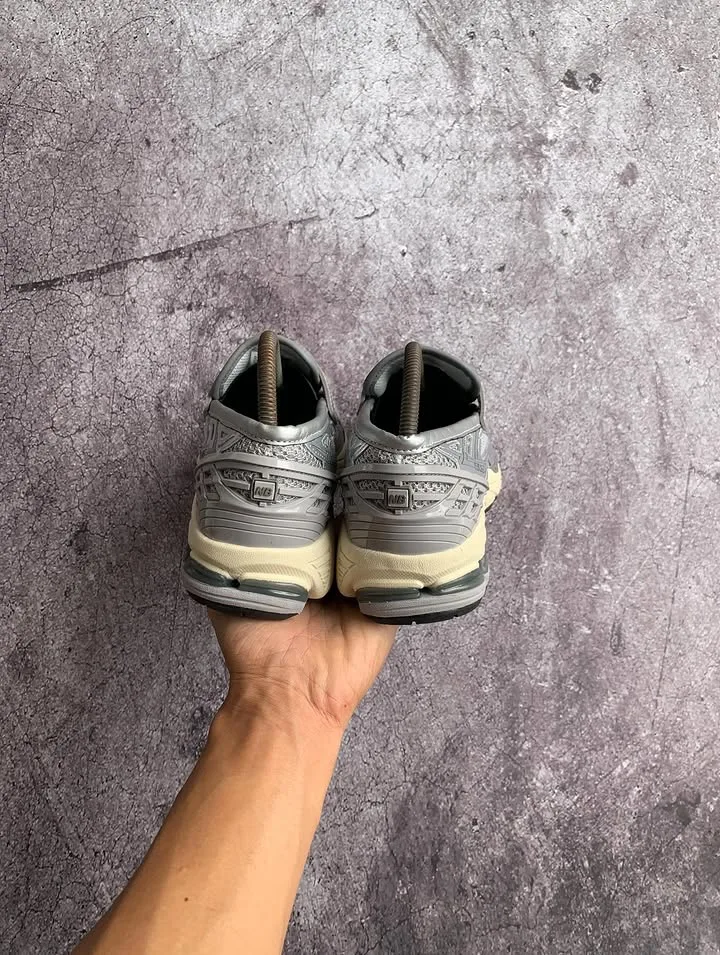 New Balance 1906L Loafer Silver shadow gray