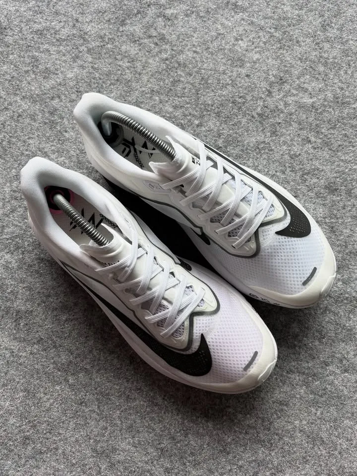Nike zoom fly 6