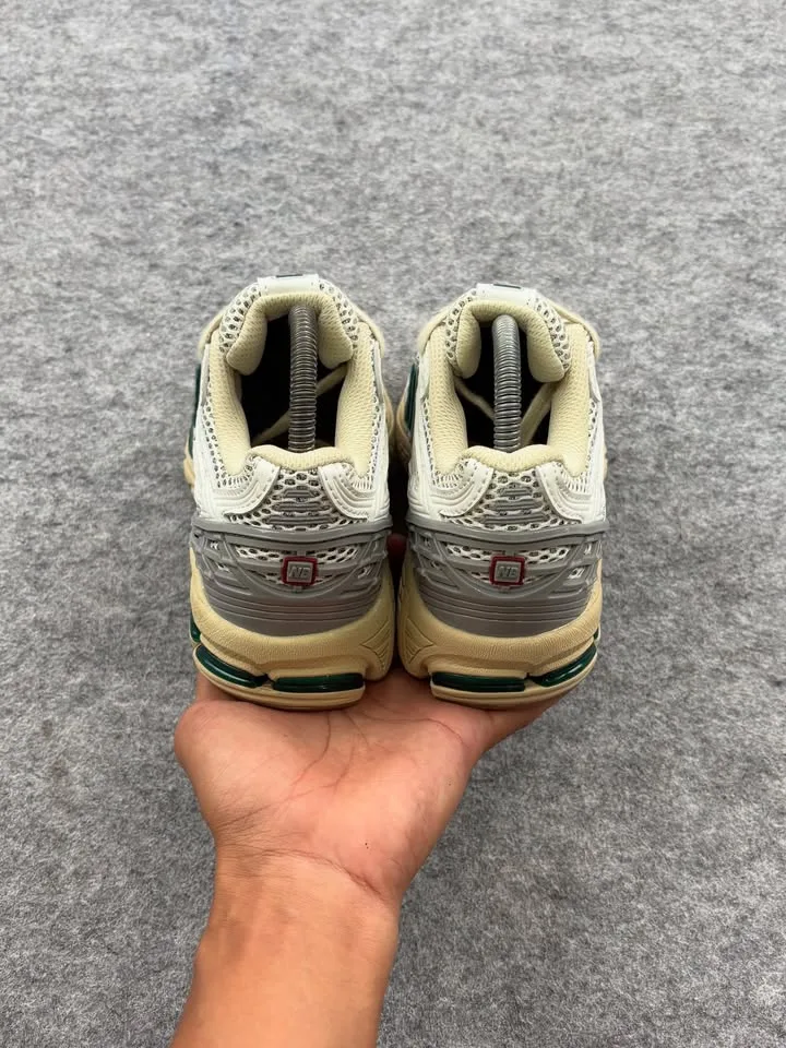 New balance 1906R